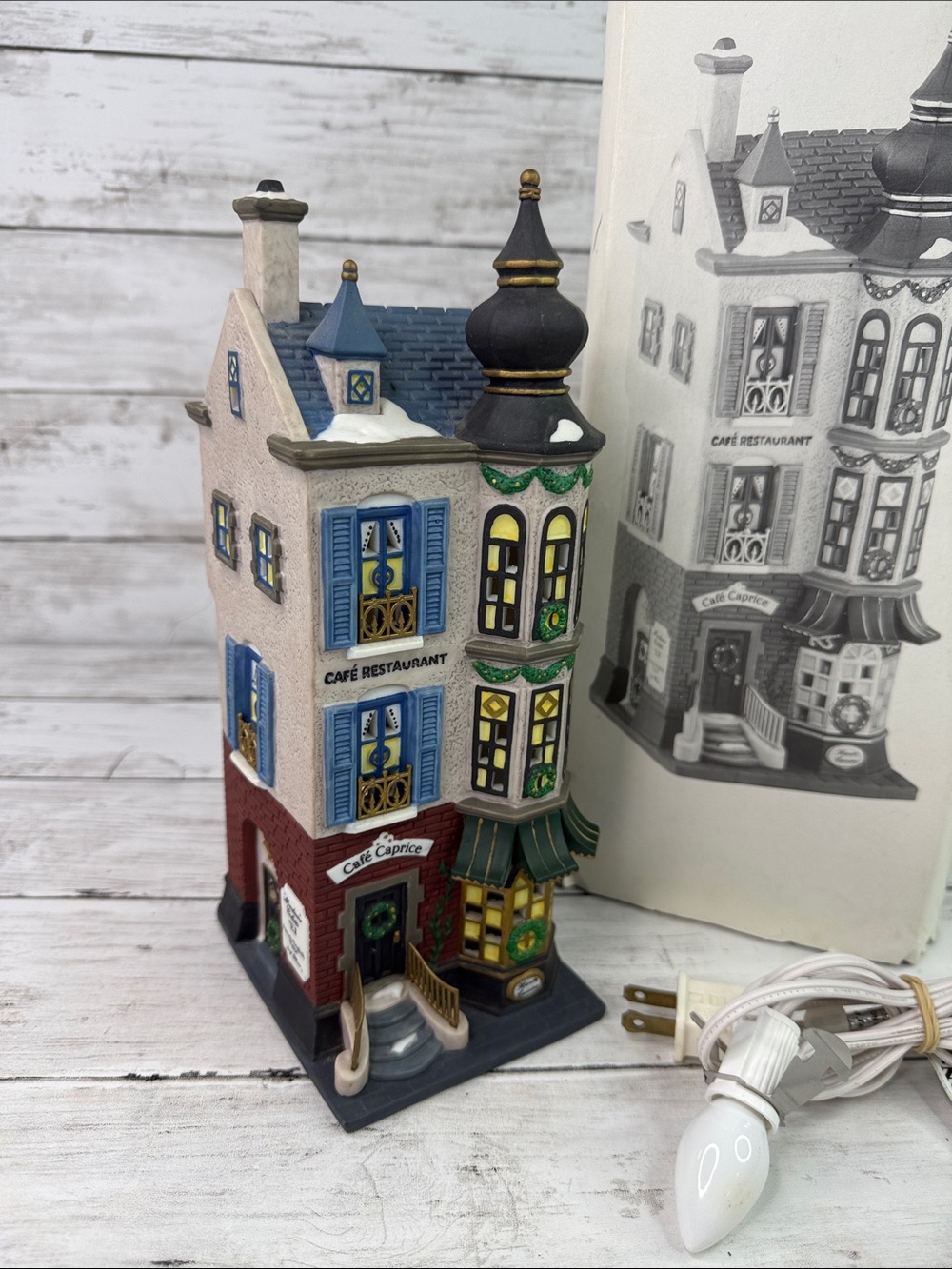 Department 56 Christmas In The City - Cafe Caprice French Restaurant- village